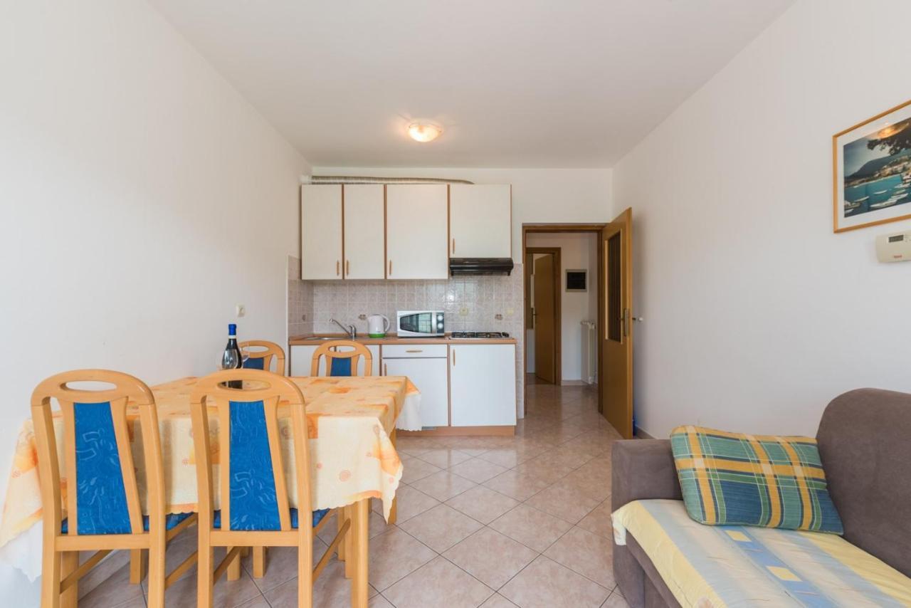 Apartments Villa Adria Rabac Exterior photo