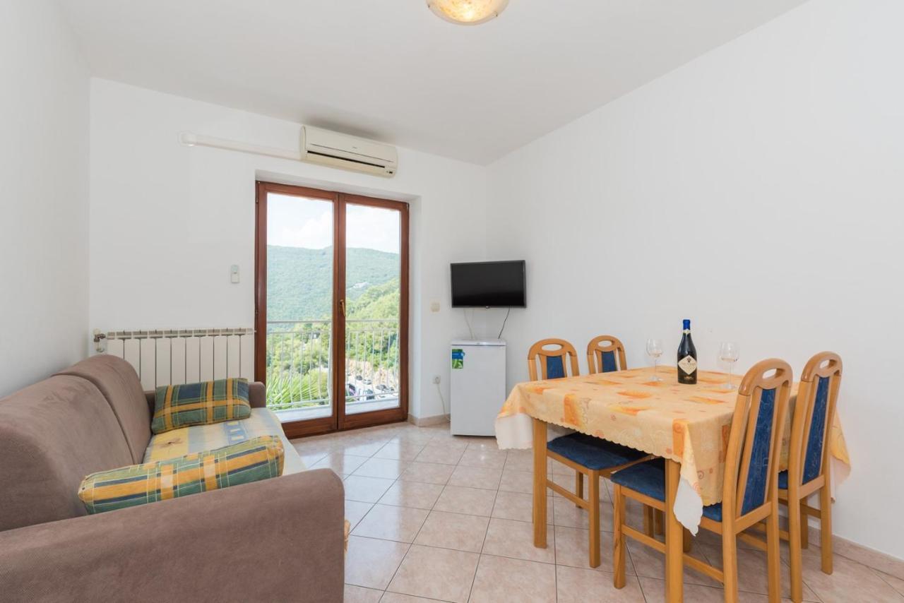 Apartments Villa Adria Rabac Exterior photo